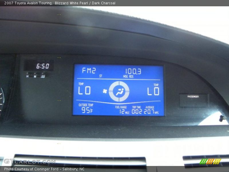 Blizzard White Pearl / Dark Charcoal 2007 Toyota Avalon Touring
