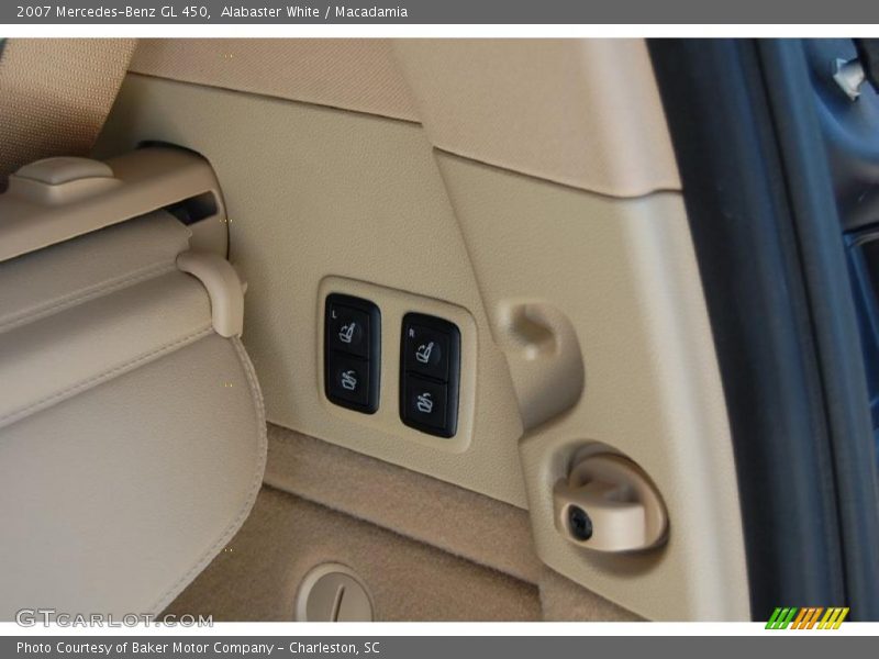 Alabaster White / Macadamia 2007 Mercedes-Benz GL 450