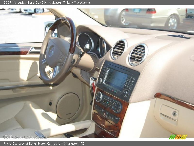 Alabaster White / Macadamia 2007 Mercedes-Benz GL 450