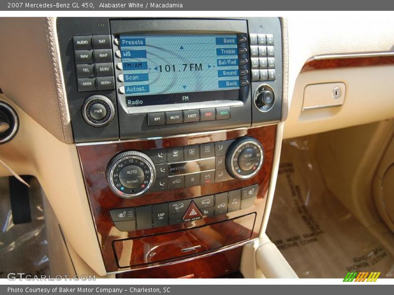 Alabaster White / Macadamia 2007 Mercedes-Benz GL 450