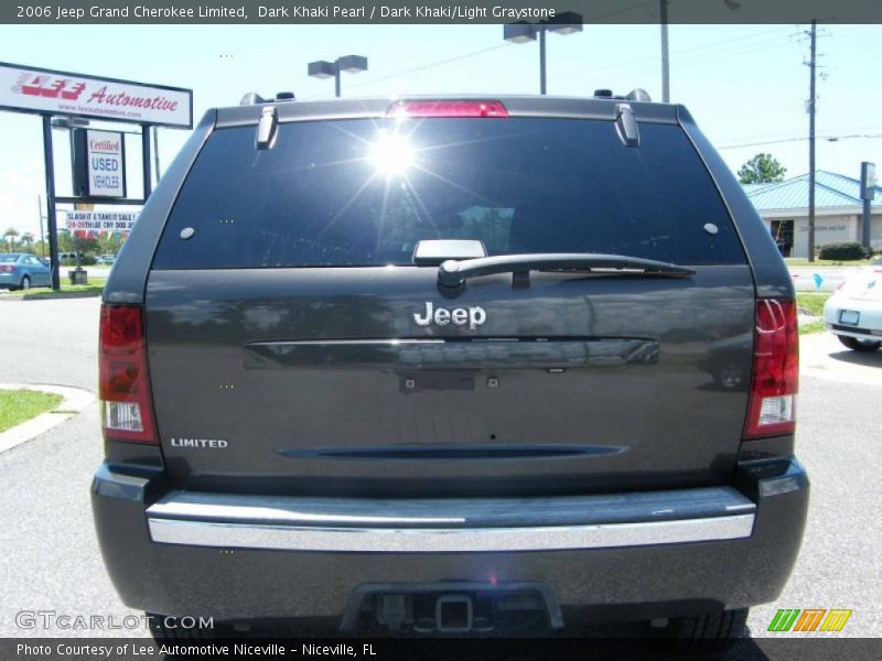 Dark Khaki Pearl / Dark Khaki/Light Graystone 2006 Jeep Grand Cherokee Limited