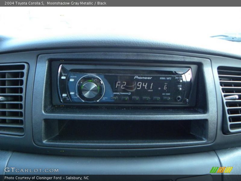 Moonshadow Gray Metallic / Black 2004 Toyota Corolla S