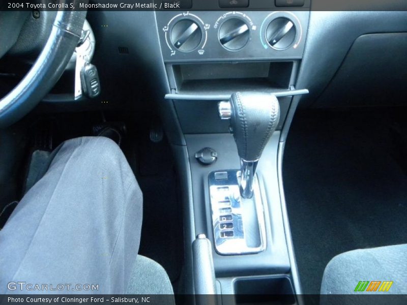 Moonshadow Gray Metallic / Black 2004 Toyota Corolla S