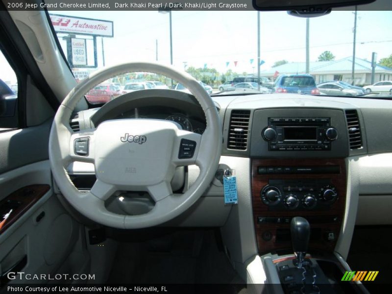 Dark Khaki Pearl / Dark Khaki/Light Graystone 2006 Jeep Grand Cherokee Limited