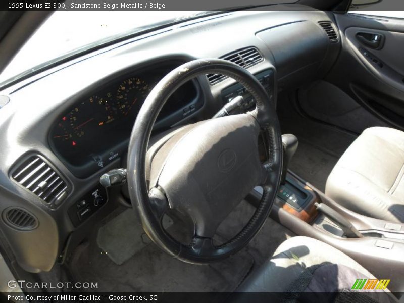 Sandstone Beige Metallic / Beige 1995 Lexus ES 300