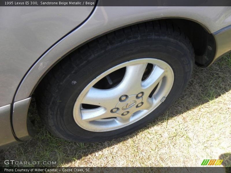 Sandstone Beige Metallic / Beige 1995 Lexus ES 300