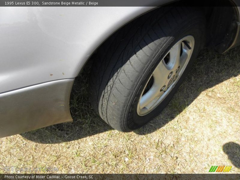 Sandstone Beige Metallic / Beige 1995 Lexus ES 300