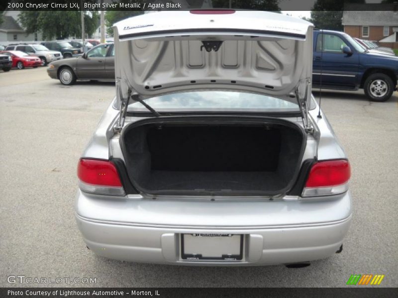 Bright Silver Metallic / Agate Black 2000 Chrysler Cirrus LXi