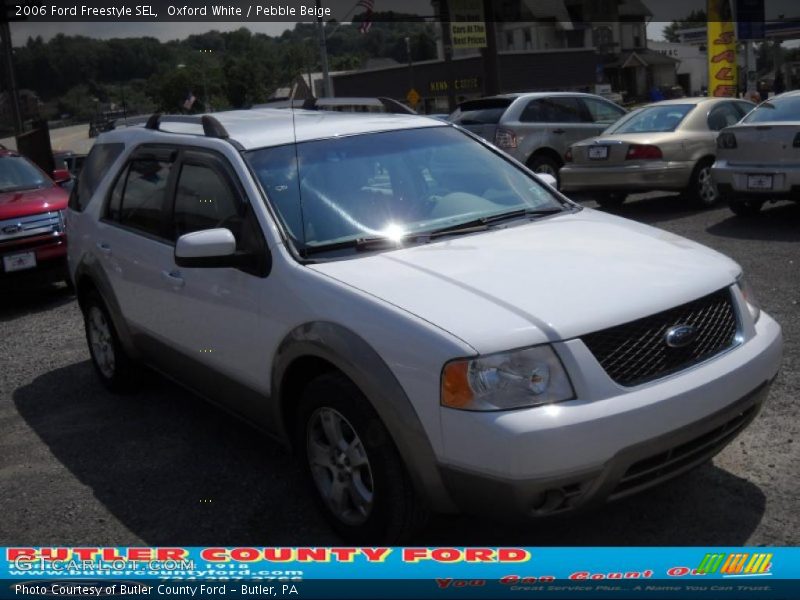 Oxford White / Pebble Beige 2006 Ford Freestyle SEL
