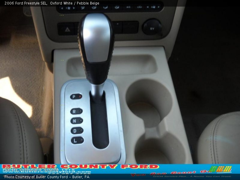 Oxford White / Pebble Beige 2006 Ford Freestyle SEL