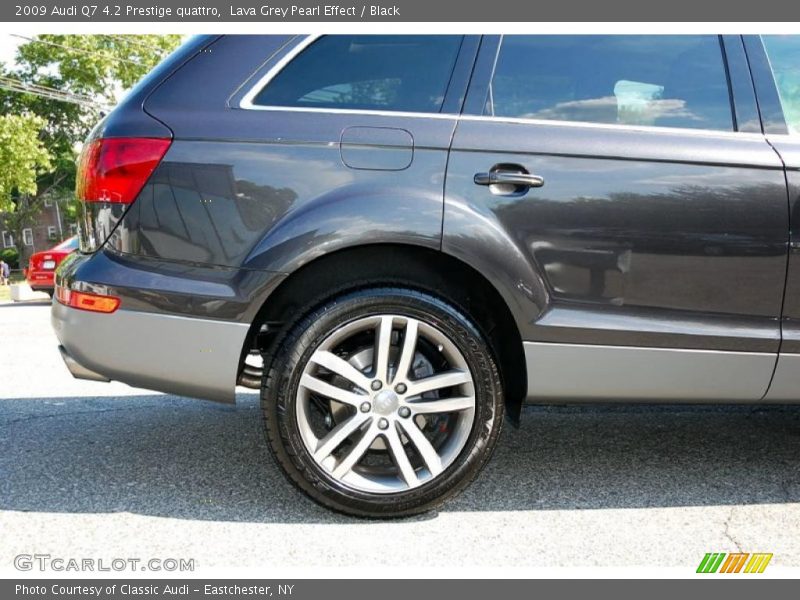 Lava Grey Pearl Effect / Black 2009 Audi Q7 4.2 Prestige quattro
