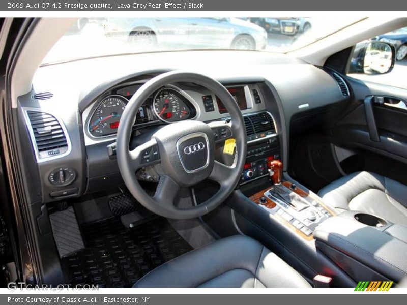 Lava Grey Pearl Effect / Black 2009 Audi Q7 4.2 Prestige quattro