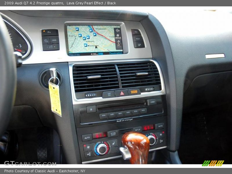 Lava Grey Pearl Effect / Black 2009 Audi Q7 4.2 Prestige quattro