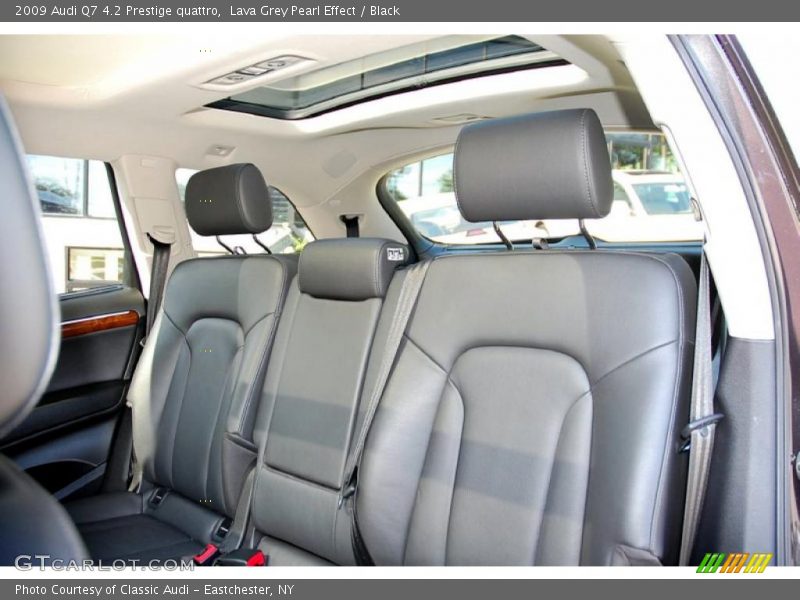 Lava Grey Pearl Effect / Black 2009 Audi Q7 4.2 Prestige quattro