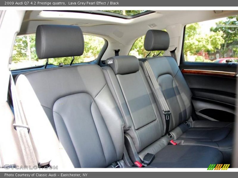 Lava Grey Pearl Effect / Black 2009 Audi Q7 4.2 Prestige quattro
