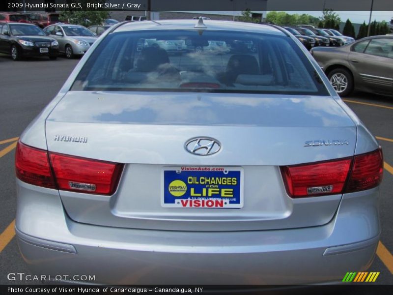 Bright Silver / Gray 2009 Hyundai Sonata GLS