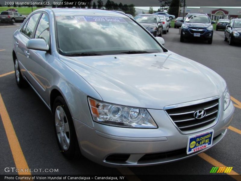 Bright Silver / Gray 2009 Hyundai Sonata GLS