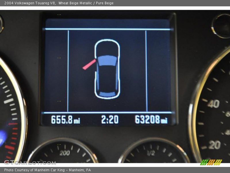 Wheat Beige Metallic / Pure Beige 2004 Volkswagen Touareg V8