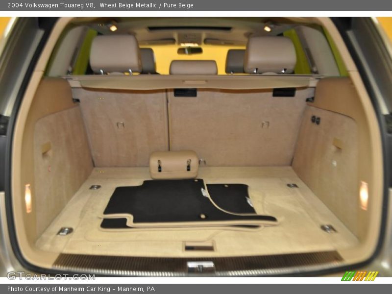 Wheat Beige Metallic / Pure Beige 2004 Volkswagen Touareg V8