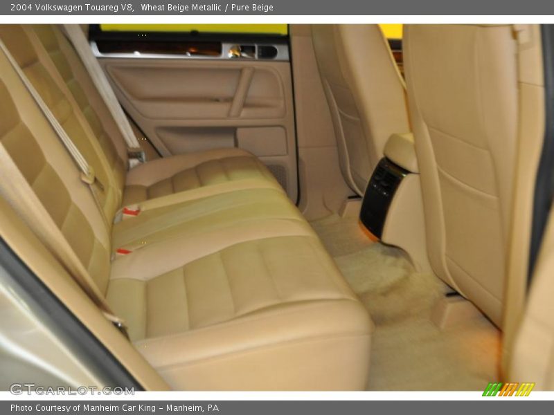 Wheat Beige Metallic / Pure Beige 2004 Volkswagen Touareg V8
