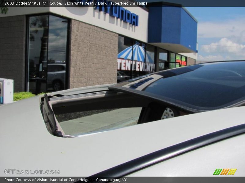 Satin White Pearl / Dark Taupe/Medium Taupe 2003 Dodge Stratus R/T Coupe