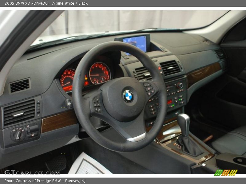 Alpine White / Black 2009 BMW X3 xDrive30i