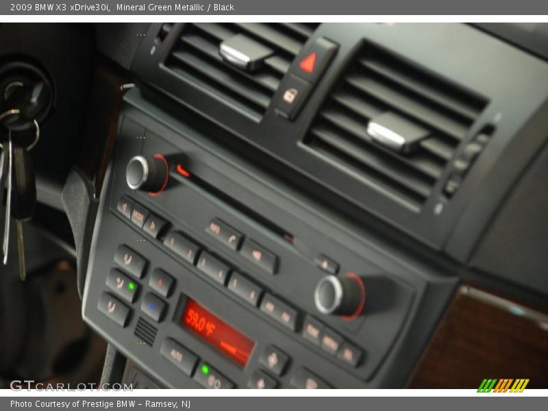 Mineral Green Metallic / Black 2009 BMW X3 xDrive30i