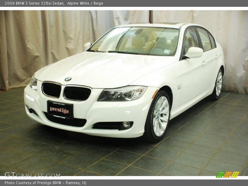 Alpine White / Beige 2009 BMW 3 Series 328xi Sedan