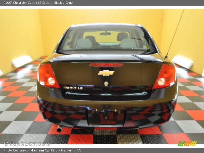 Black / Gray 2007 Chevrolet Cobalt LS Sedan