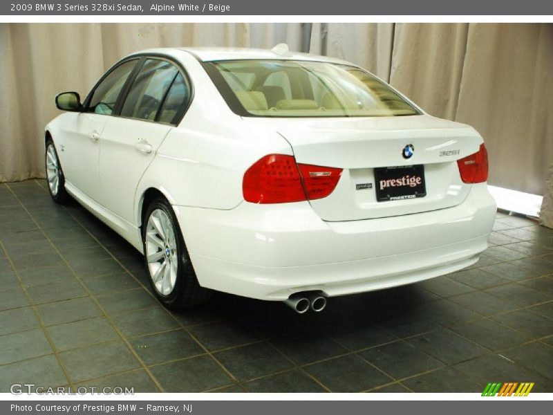 Alpine White / Beige 2009 BMW 3 Series 328xi Sedan