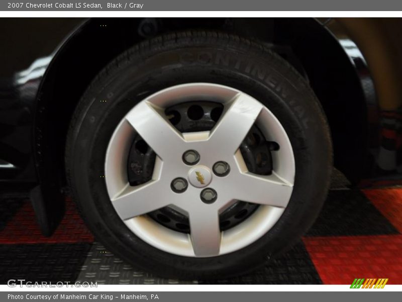 Black / Gray 2007 Chevrolet Cobalt LS Sedan