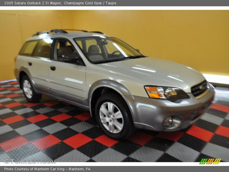 Champagne Gold Opal / Taupe 2005 Subaru Outback 2.5i Wagon