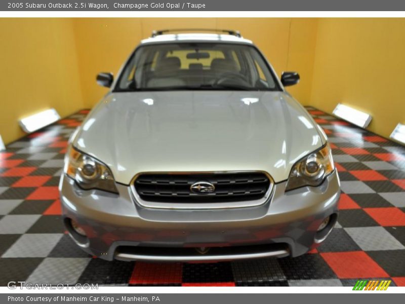 Champagne Gold Opal / Taupe 2005 Subaru Outback 2.5i Wagon
