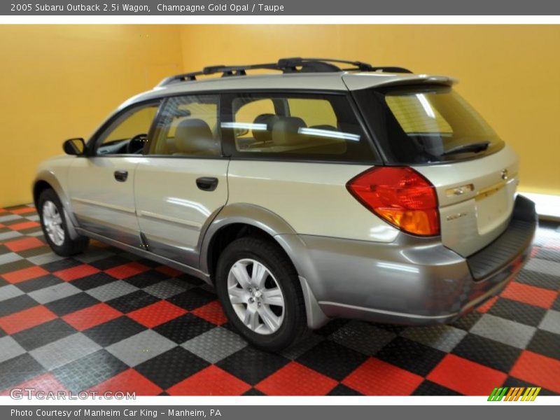 Champagne Gold Opal / Taupe 2005 Subaru Outback 2.5i Wagon