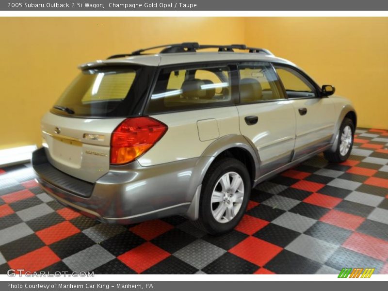 Champagne Gold Opal / Taupe 2005 Subaru Outback 2.5i Wagon
