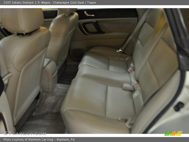 Champagne Gold Opal / Taupe 2005 Subaru Outback 2.5i Wagon