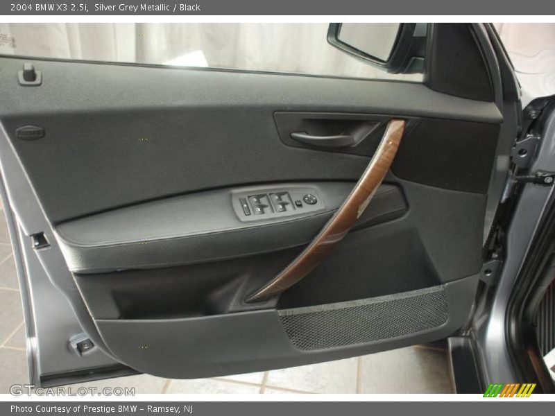 Silver Grey Metallic / Black 2004 BMW X3 2.5i
