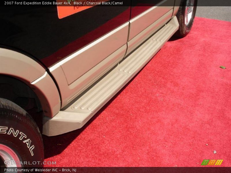 Black / Charcoal Black/Camel 2007 Ford Expedition Eddie Bauer 4x4