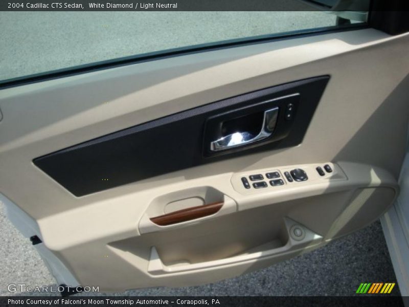 White Diamond / Light Neutral 2004 Cadillac CTS Sedan