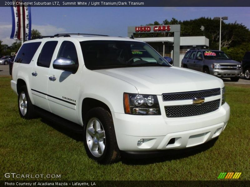 Summit White / Light Titanium/Dark Titanium 2009 Chevrolet Suburban LTZ