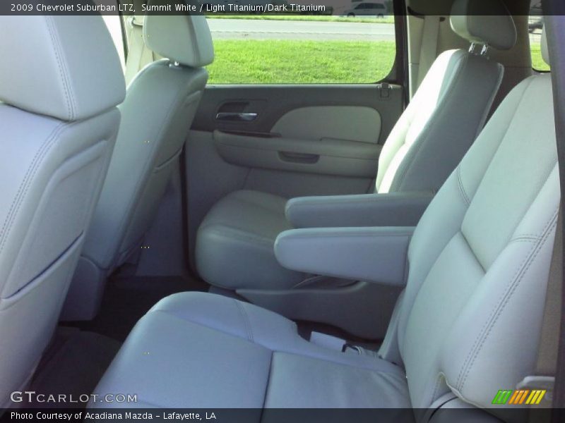 Summit White / Light Titanium/Dark Titanium 2009 Chevrolet Suburban LTZ