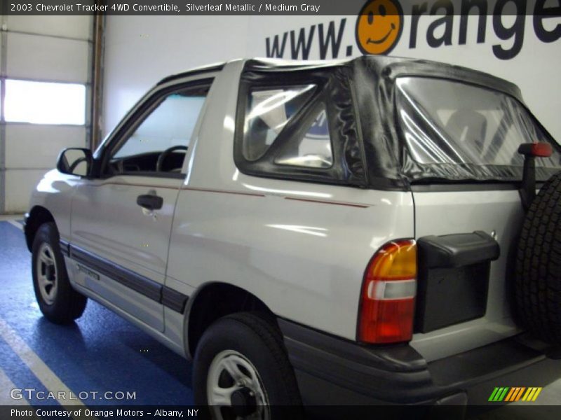 Silverleaf Metallic / Medium Gray 2003 Chevrolet Tracker 4WD Convertible