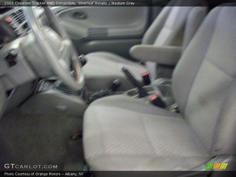 Silverleaf Metallic / Medium Gray 2003 Chevrolet Tracker 4WD Convertible