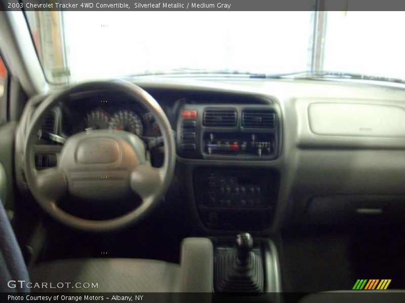 Silverleaf Metallic / Medium Gray 2003 Chevrolet Tracker 4WD Convertible