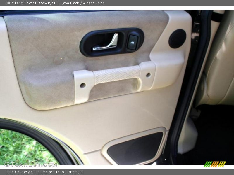 Java Black / Alpaca Beige 2004 Land Rover Discovery SE7