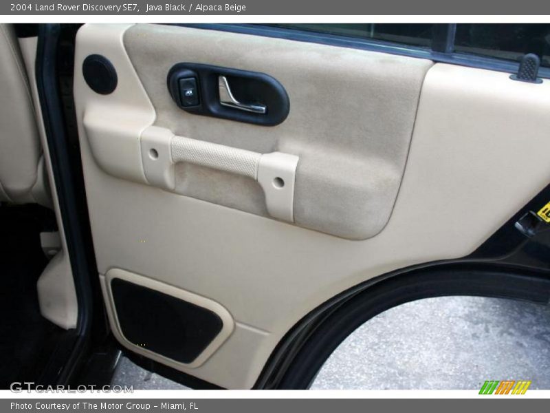 Java Black / Alpaca Beige 2004 Land Rover Discovery SE7