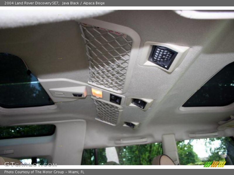 Java Black / Alpaca Beige 2004 Land Rover Discovery SE7