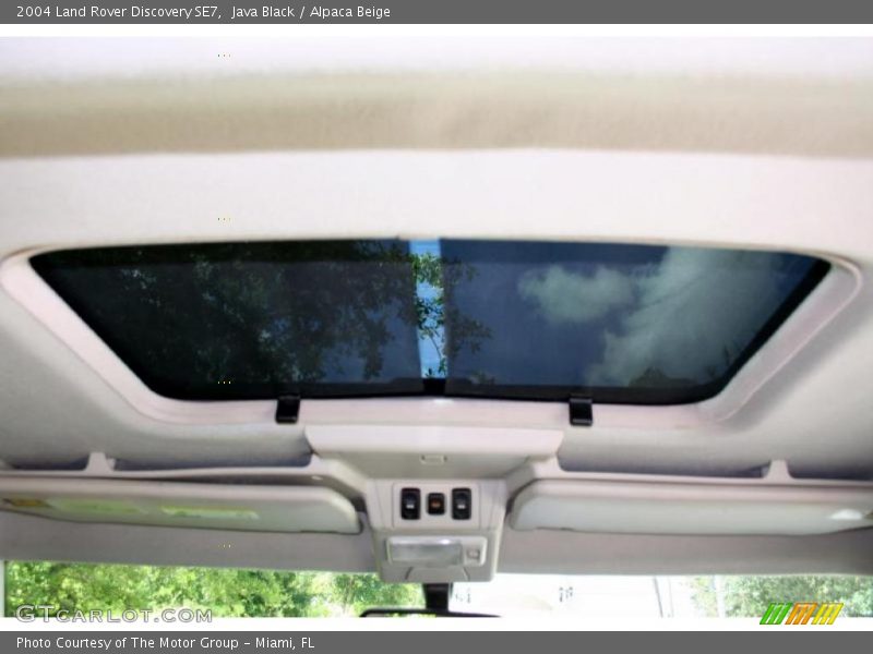 Java Black / Alpaca Beige 2004 Land Rover Discovery SE7