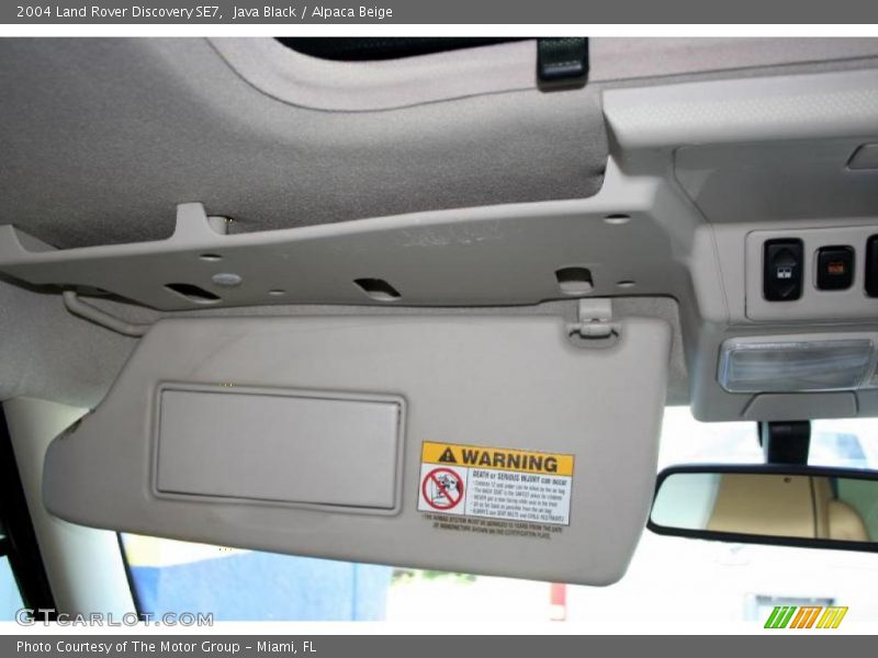 Java Black / Alpaca Beige 2004 Land Rover Discovery SE7