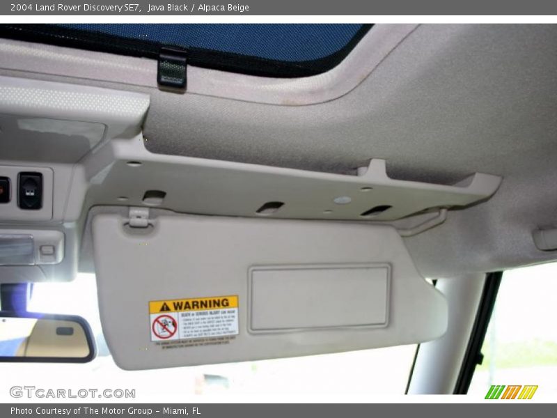 Java Black / Alpaca Beige 2004 Land Rover Discovery SE7